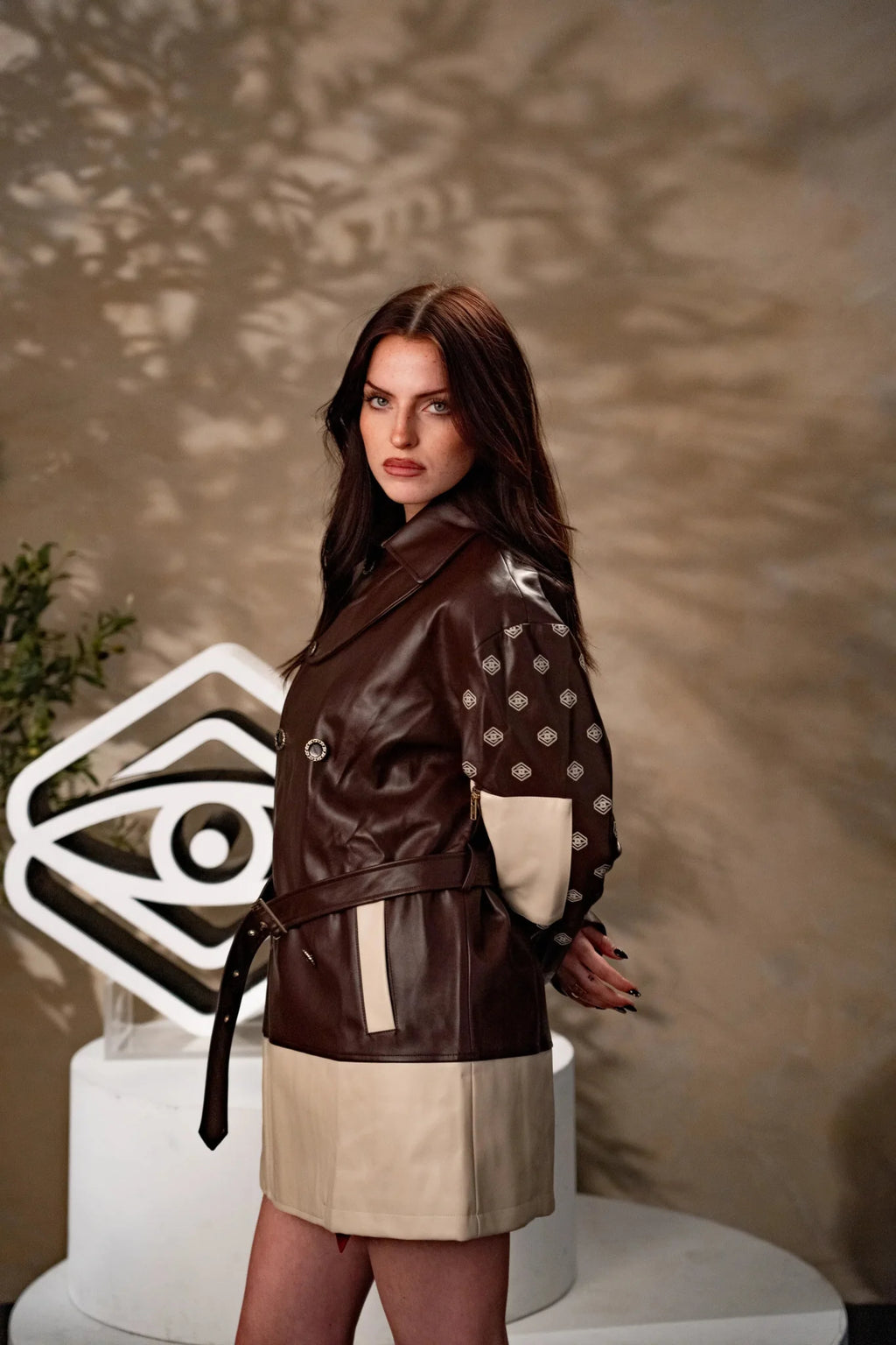 Sovereign 2-Tone Trench Coat With Bag